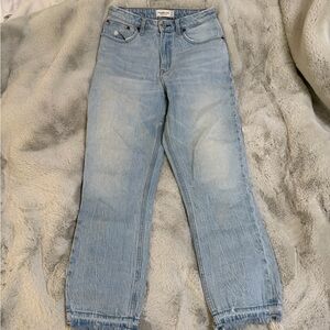 Abercrombie & Fitch Curve Love High Rise Mom Jean